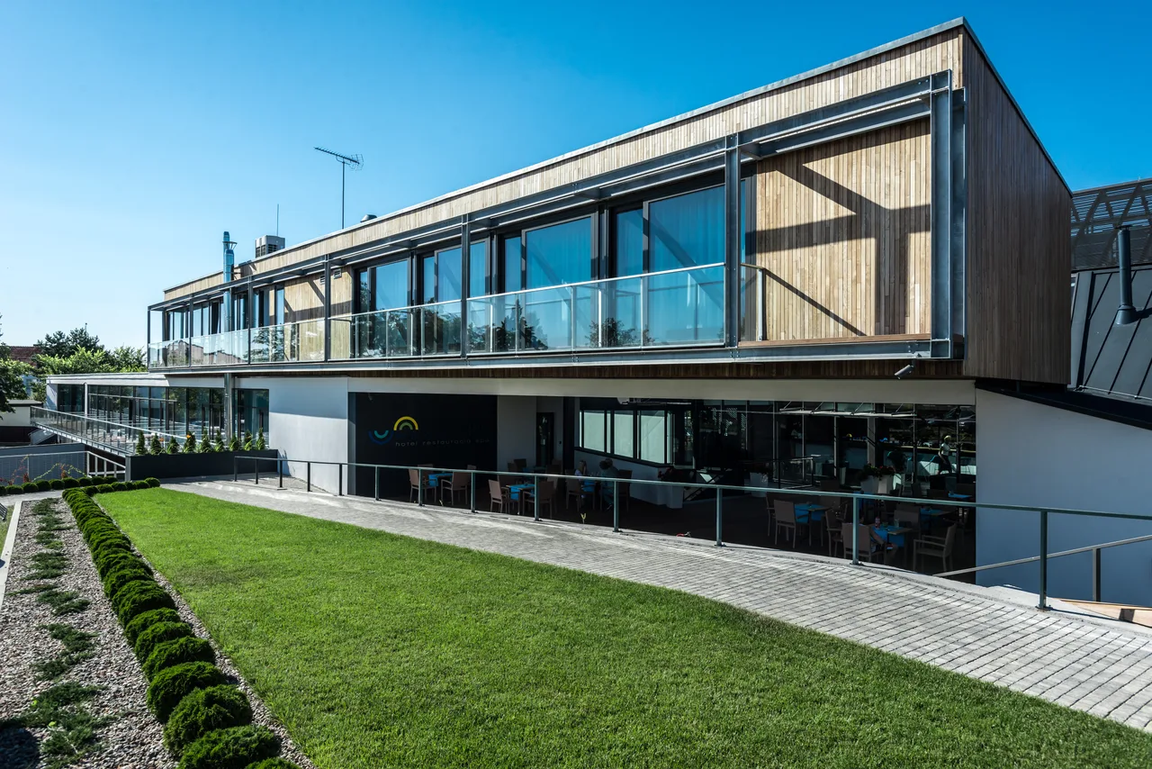 Regatta Hotel Restauracja SPA