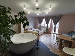 pensjonat-lubianka-apartament-luksusowy-z-balkonem-001.jpg